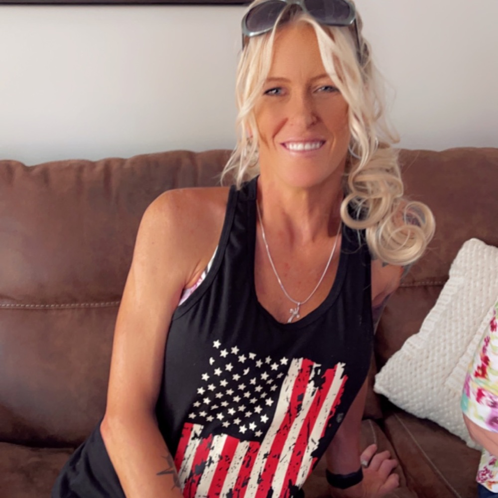 Meet your Posher, Kami